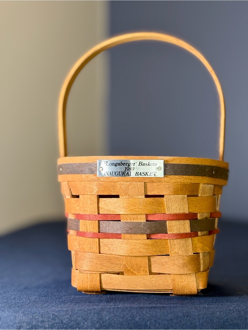 Longaberger 1989 Inaugural Basket in Natural with Red and Brown Accents